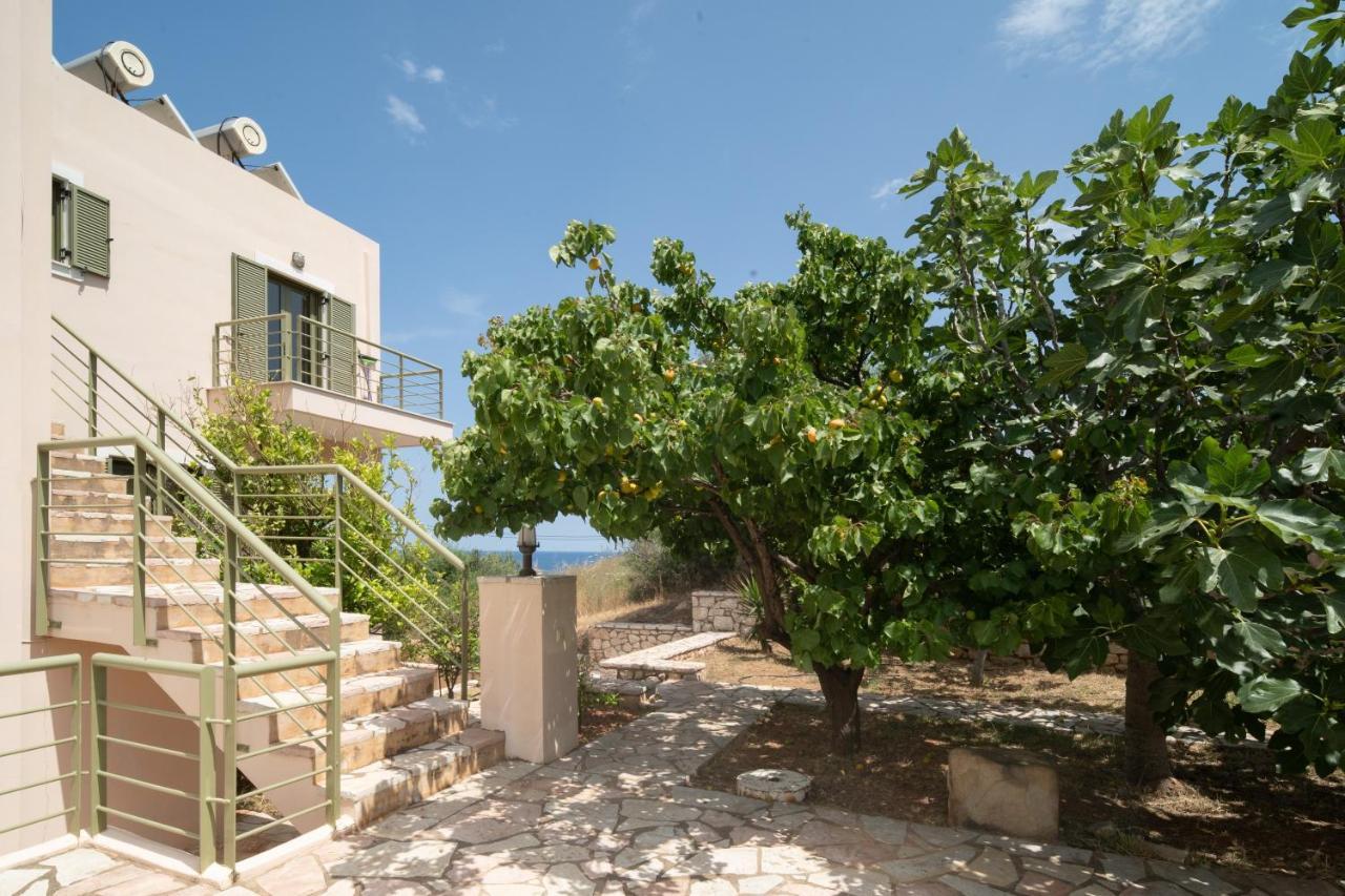 Villa Luisa Exclusive Residences Монемвазия Экстерьер фото
