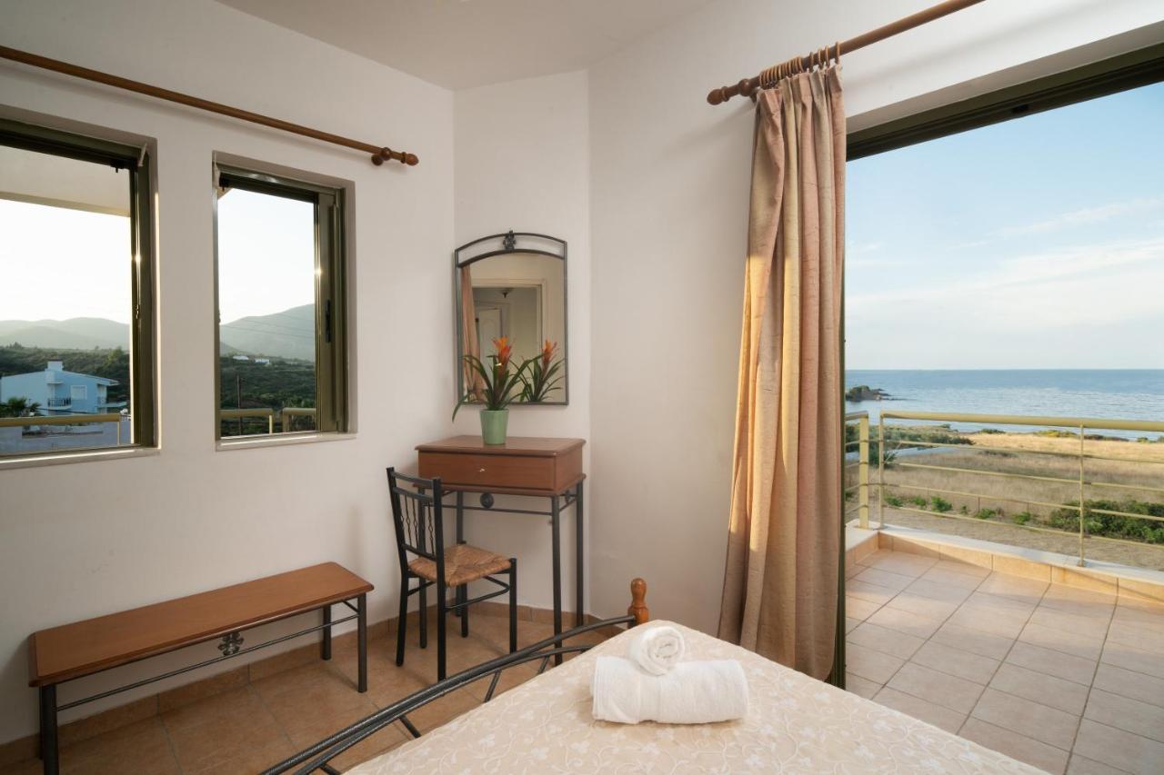 Villa Luisa Exclusive Residences Монемвазия Экстерьер фото