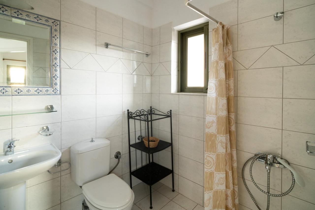 Villa Luisa Exclusive Residences Монемвазия Экстерьер фото